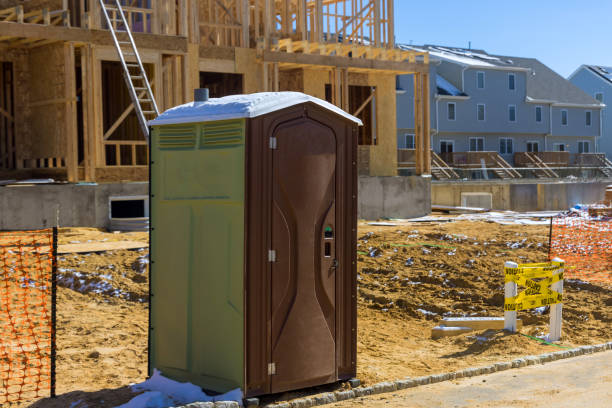 Best Portable Toilet Rental for Emergency Services  in USA